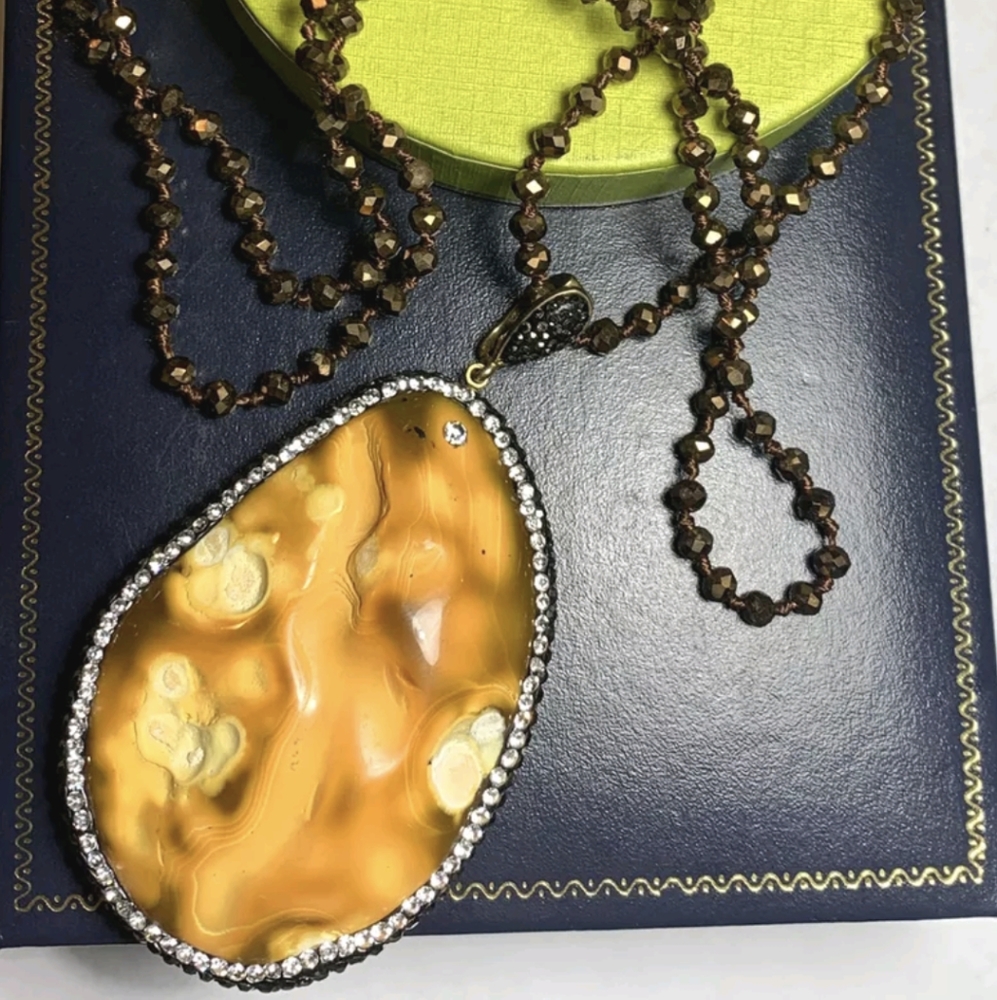 Isabella M Boston Necklace